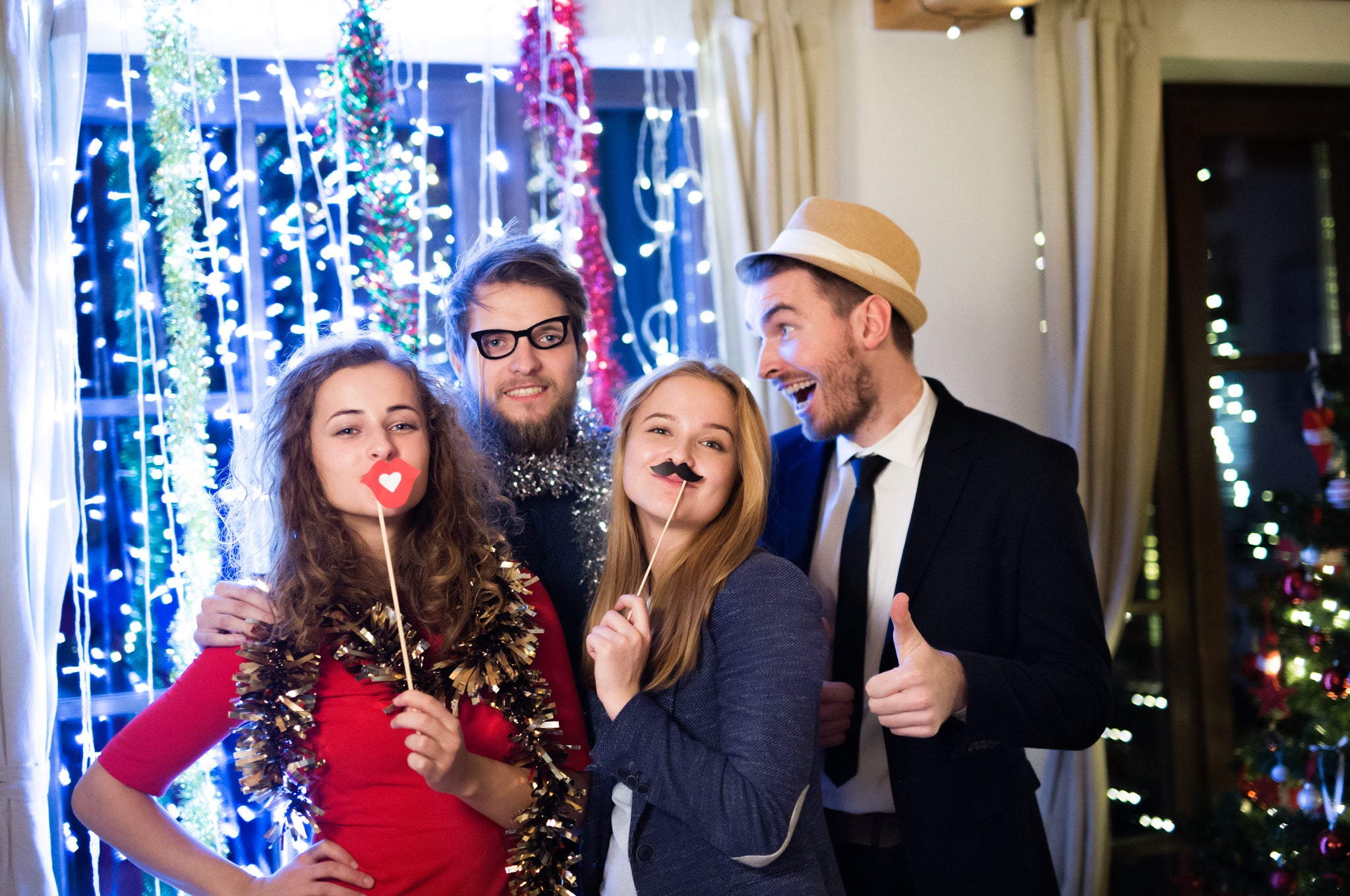 Need a Photo Booth Rental in Los Angeles? Check Out Snap Moments